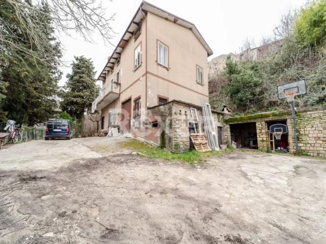 Casa in vendita a Sala, Marche