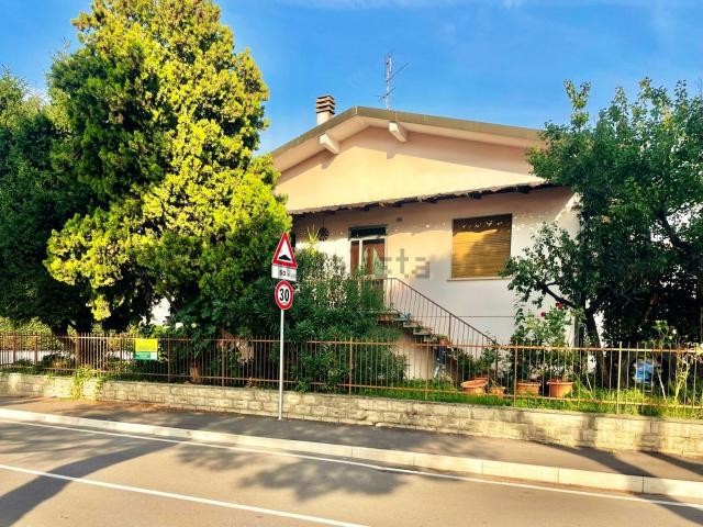 Casa in vendita a Bovolone, Veneto