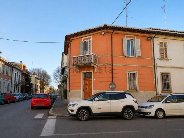 Casa in vendita a Unione della Romagna Faentina, Faenza