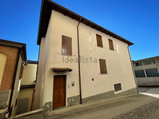 Casa in vendita a Bobbio, Reggio Emilia