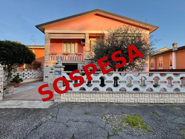 Casa in vendita a Nogara, Veneto