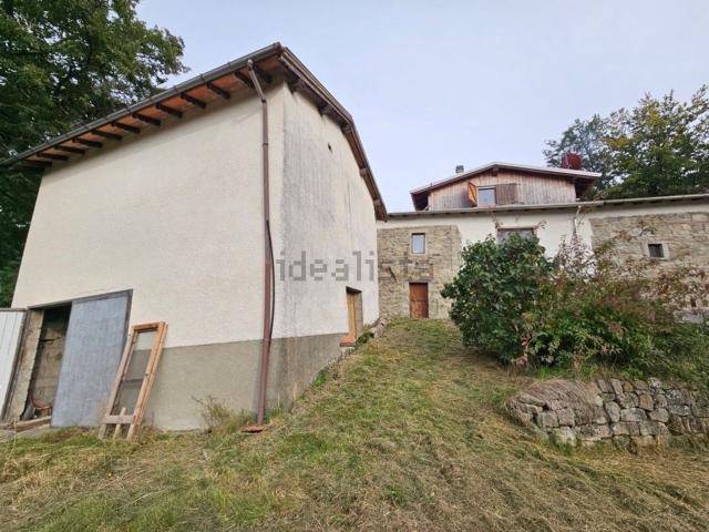 Casa in vendita a Borgo Val Di Taro, Reggio Emilia