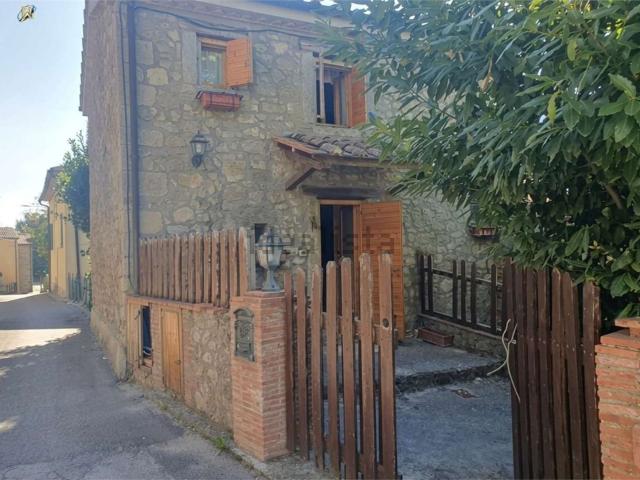 Casa in vendita a Bagnolo, Santa Fiora