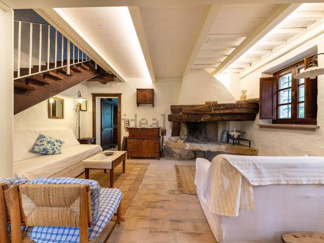 Casa in vendita a Piegaro, Umbria