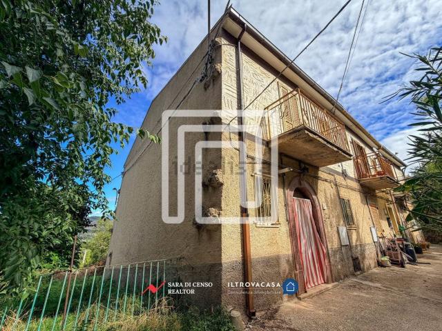 Casa in vendita a Bugnara, L'Aquila