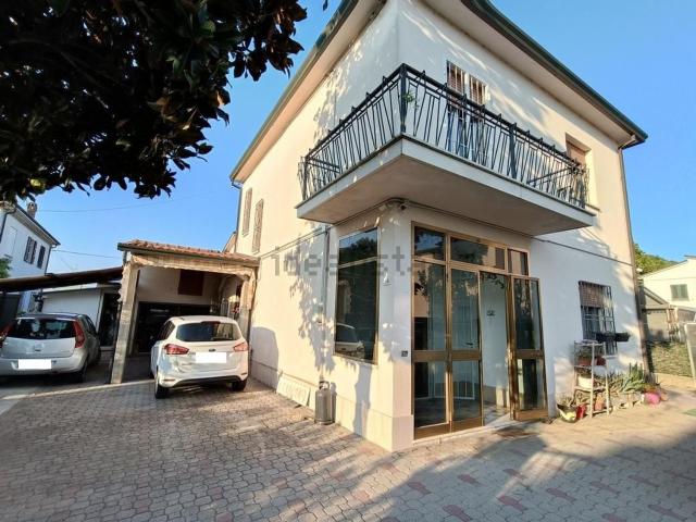 Casa in vendita a Unione dei comuni della Bassa Romagna, Lugo