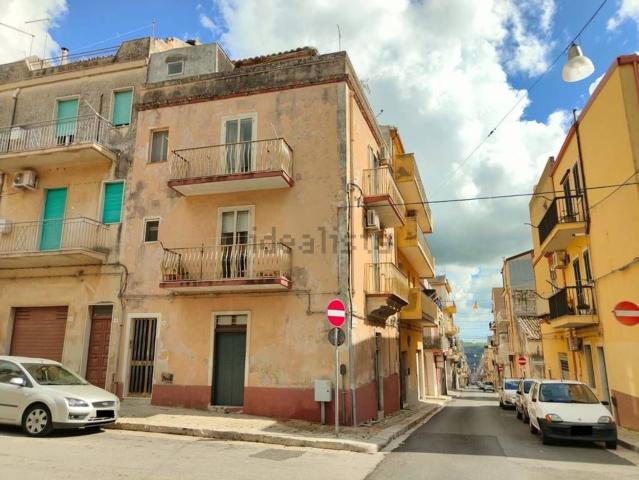 Casa in vendita a Cappuccini, Ragusa