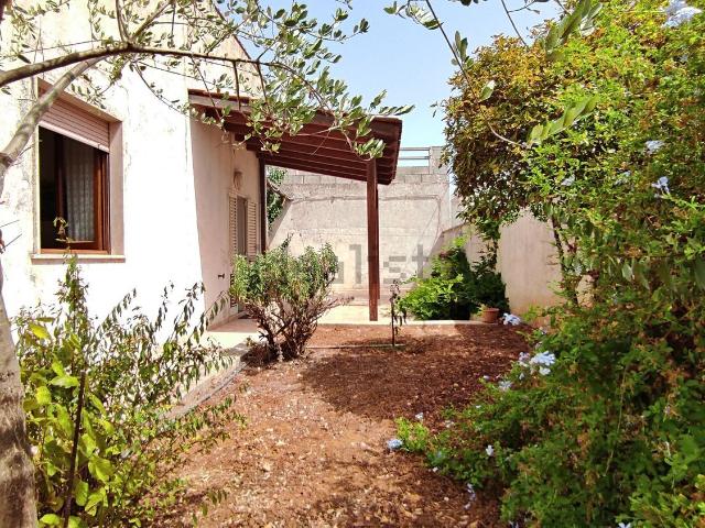 Casa in vendita a Corsano, Lecce
