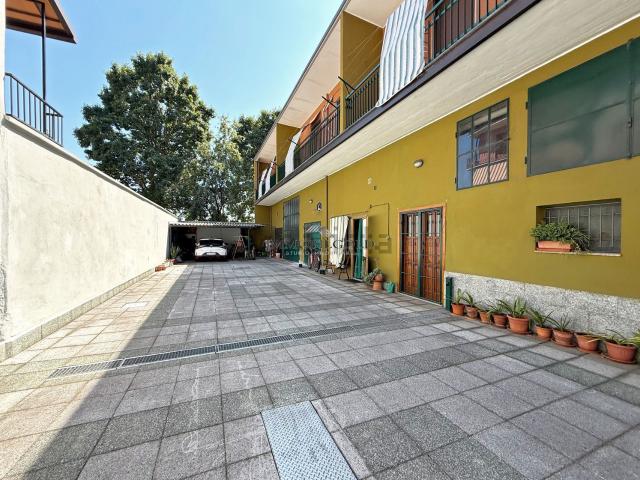 Casa in vendita a Abbiategrasso, Lombardia