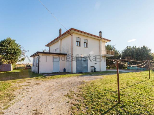 Casa in vendita a Monticelli, Monselice