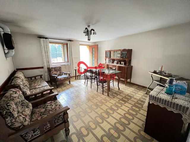 Casa in vendita a Comunità Montana del Piambello, Cuasso Al Monte