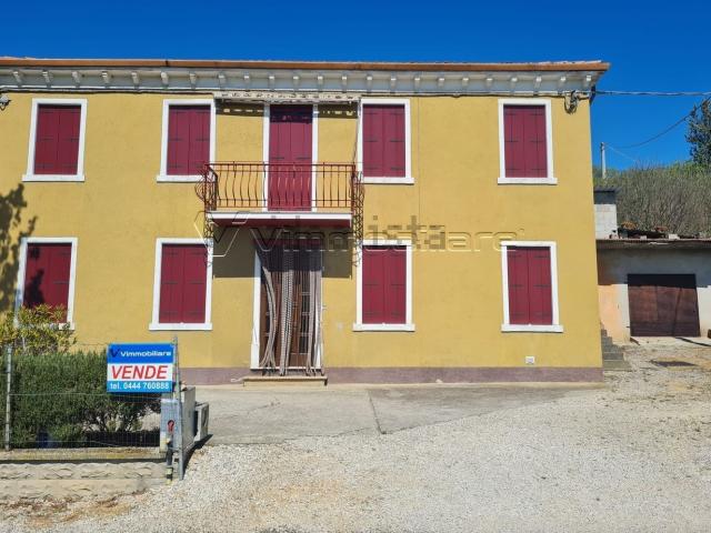 Casa in vendita a Albettone, Veneto