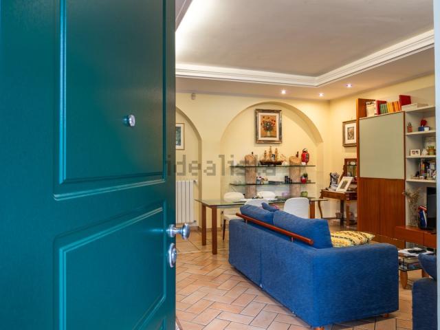 Casa in vendita a Vallerano, Lazio