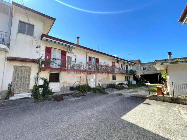 Casa in vendita a Marigliano, Campania