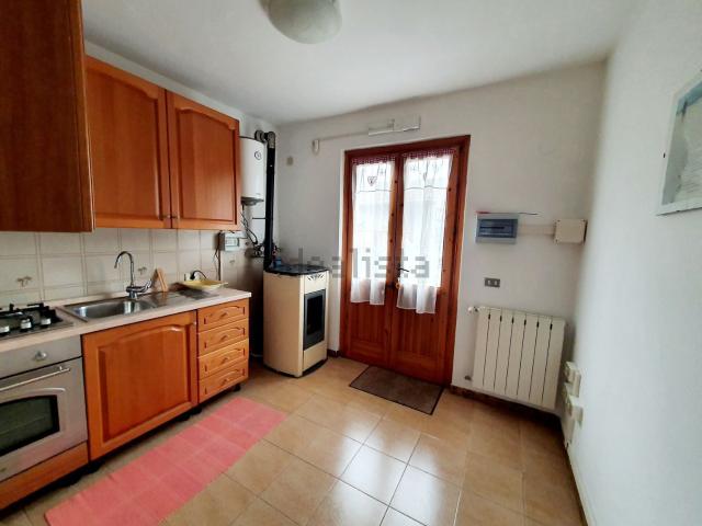 Casa in vendita a Quarrata, Toscana