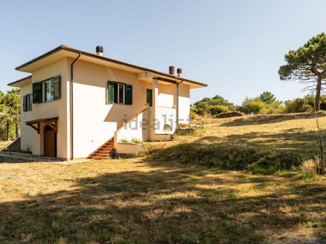 Casa in vendita a Collemontanino, Pisa
