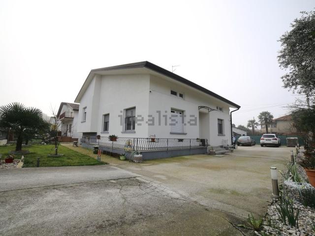 Casa in vendita a San Giovanni Al Natisone, Friuli-Venezia Giulia