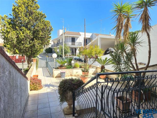 Casa in vendita a Puglia, Bari