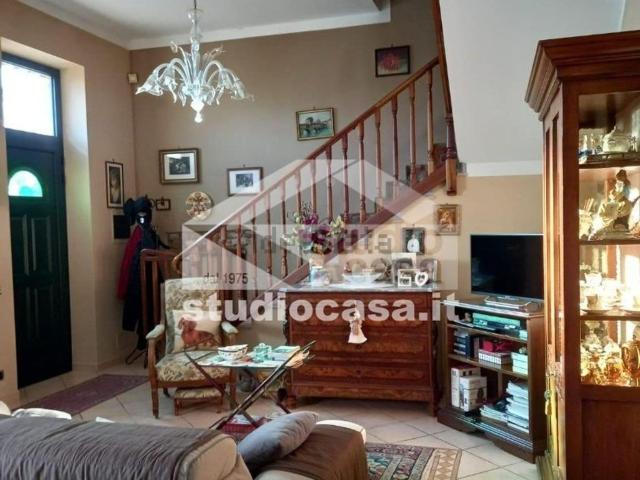 Casa in vendita a Santa Cristina E Bissone, Lombardia
