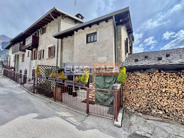 Casa in vendita a Comunità Montana della Valle Brembana, Mezzoldo