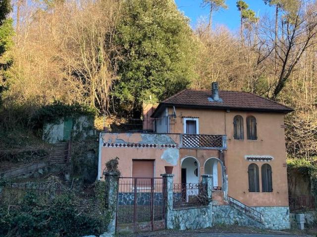 Casa in vendita a Stella, Liguria