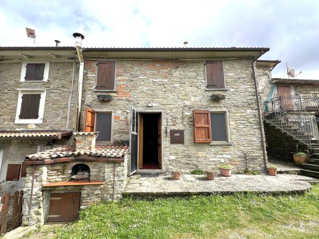 Casa in vendita a Marradi, Toscana