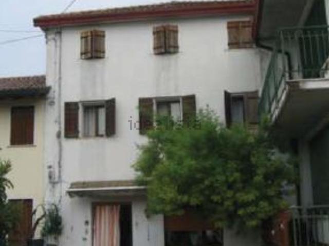 Casa in vendita a Crocetta Del Montello, Veneto