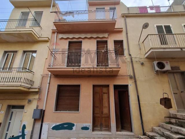 Casa in vendita a Comiso, Sicilia