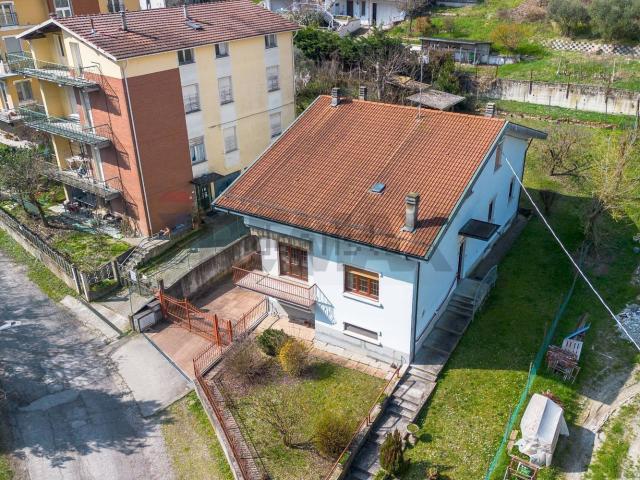 Casa in vendita a Salsomaggiore Terme, Reggio Emilia