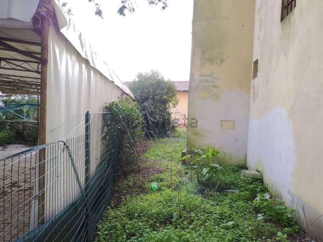 Casa in vendita a Collesalvetti, Toscana