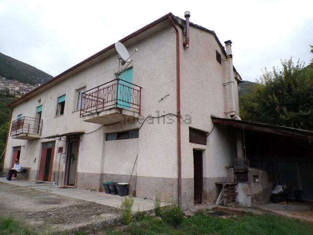 Casa in vendita a Borgo San Pietro, Poggio Bustone