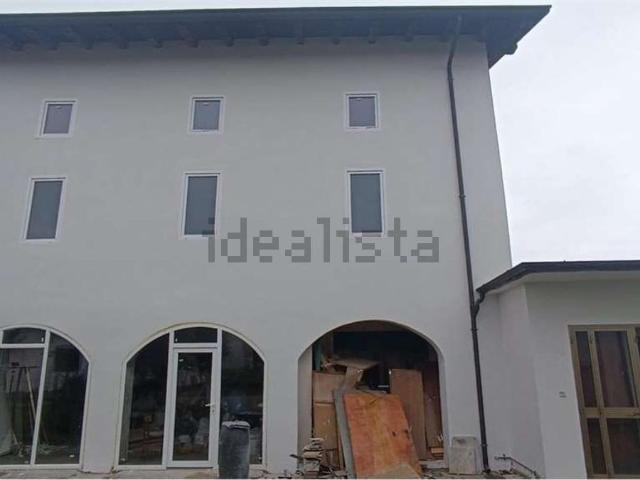 Casa in vendita a Fiume Veneto, Friuli-Venezia Giulia