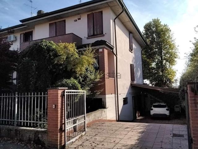 Casa in vendita a Pianura Reggiana, Re