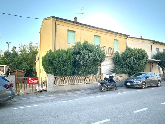 Casa in vendita a Ravenna, Reggio Emilia