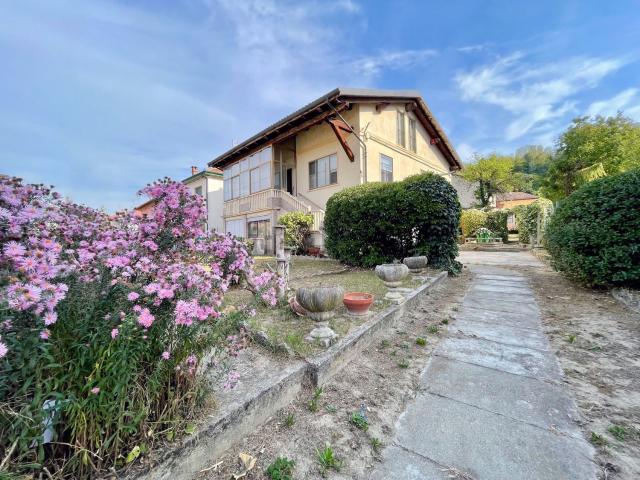 Casa in vendita a Dogliani, Cuneo