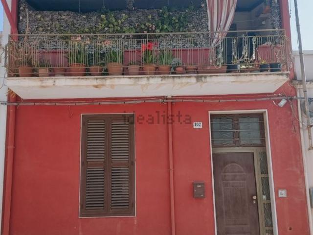 Casa in vendita a Solarino, Sicilia