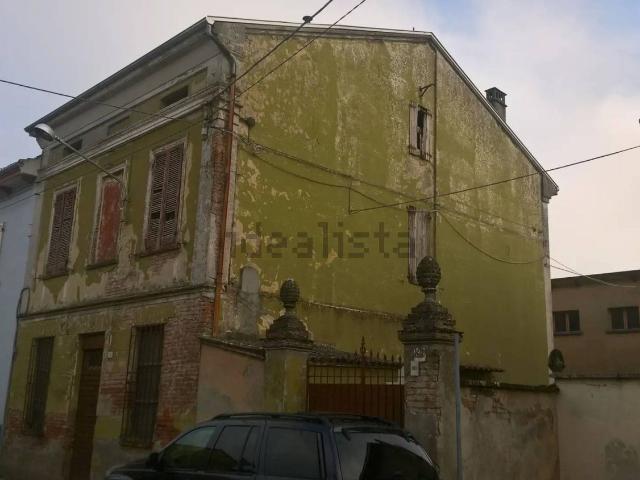 Casa in vendita a Casalmaggiore, Lombardia