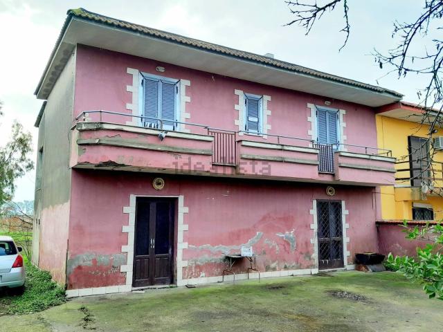 Casa in vendita a Borgo Domitio, Castel Volturno