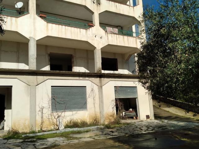 Casa in vendita a Calabria, Cosenza
