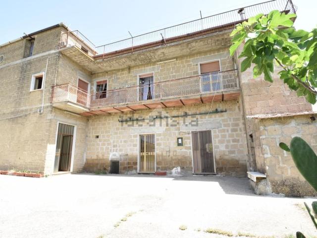 Casa in vendita a Sant'agata De' Goti, Campania
