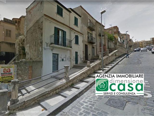 Casa in vendita a San Cataldo, Sicilia
