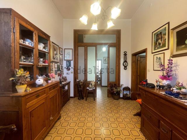 Casa in vendita a Narnali, Prato