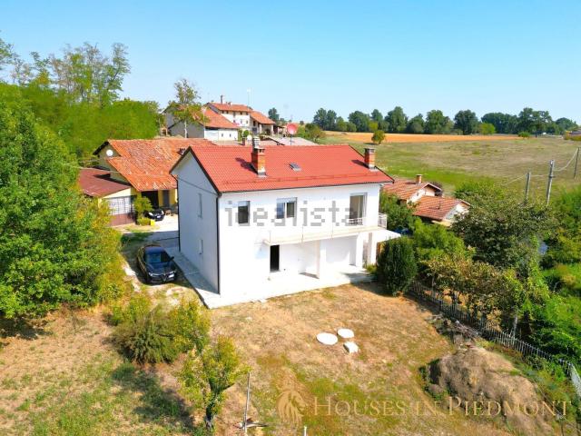 Casa in vendita a Carrù, Cuneo