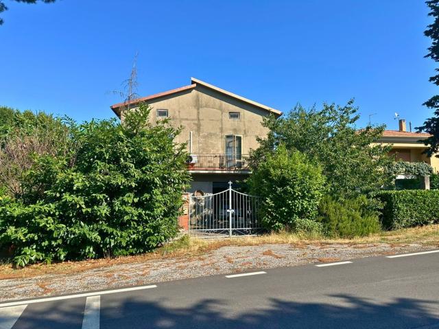 Casa in vendita a Montegabbione, Umbria