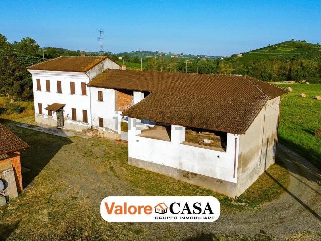Casa in vendita a Piemonte, Asti