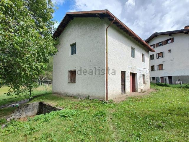 Casa in vendita a Comunità montana della valle Camonica, Temù