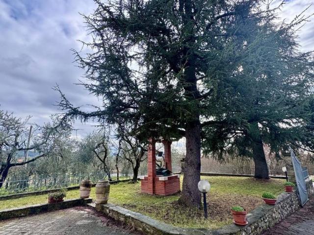 Casa in vendita a Battifolle, Arezzo