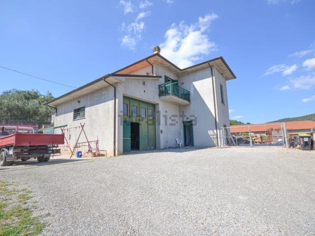 Casa in vendita a Montegabbione, Umbria