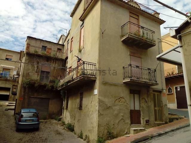 Casa in vendita a San Cataldo, Sicilia