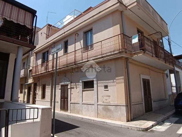 Casa in vendita a Puglia, Bari